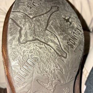 Pikolinos Women’s Brown Leather Boots